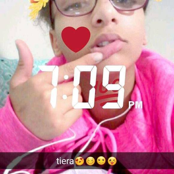 Meet your Posher, Tiera