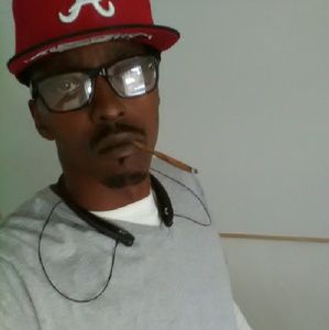 Meet your Posher, Tory