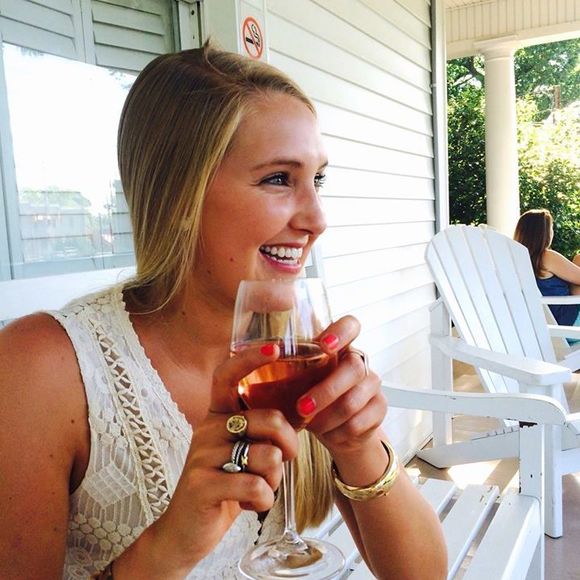 Meet your Posher, Cabell - Picture 1 of 1