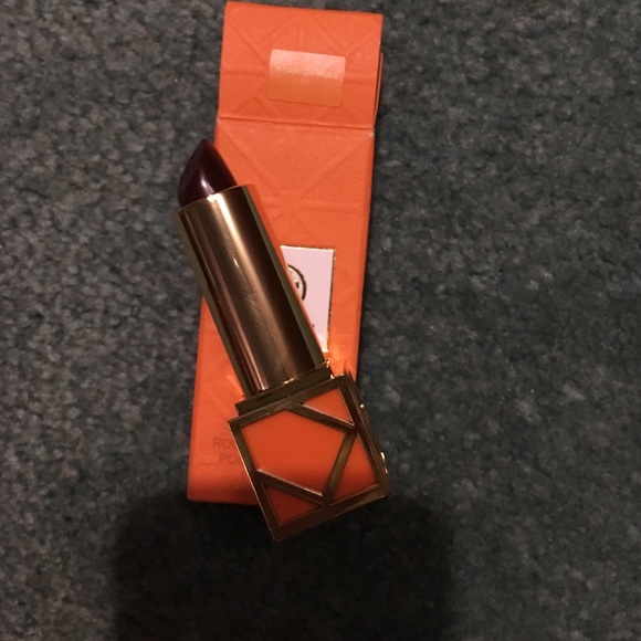Tory burch lipstick lip color knock on wood