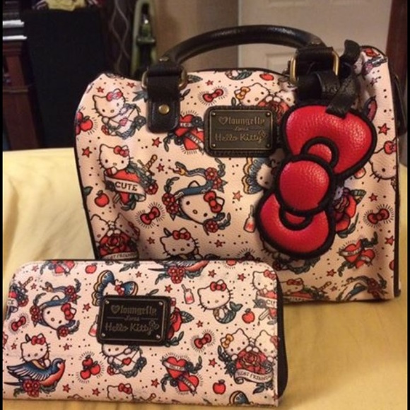 LOUNGEFLY Hello kitty bag and wallet