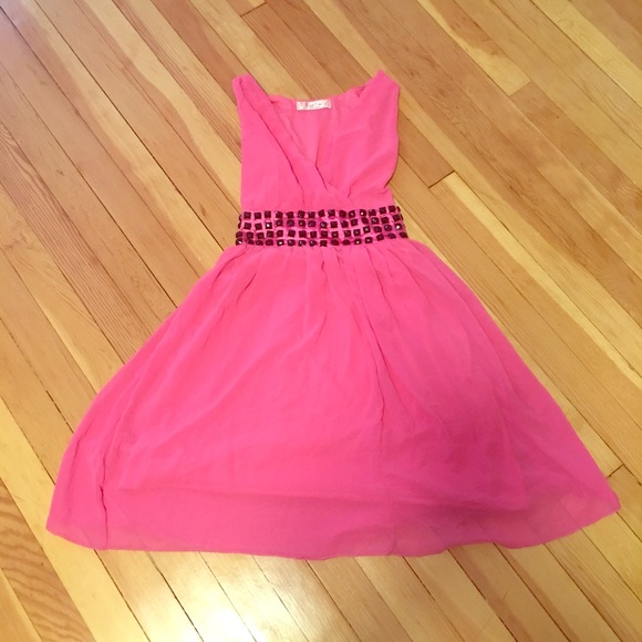 Women hot pink NYC summer dress