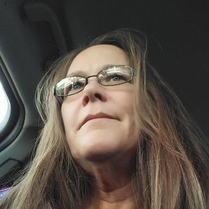 Meet your Posher, Karin