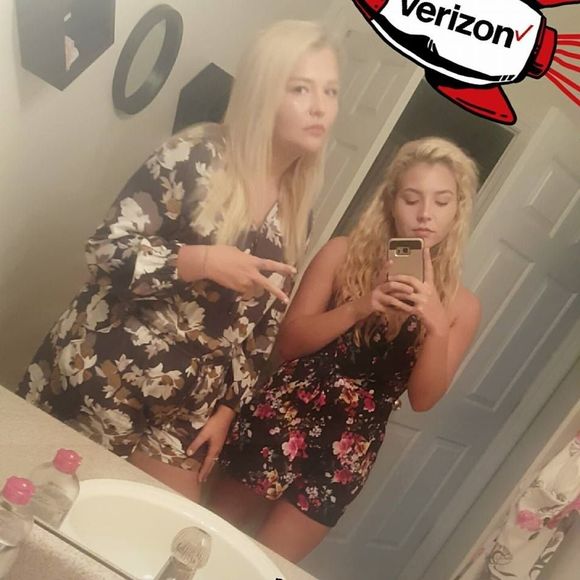 Meet your Posher, Carlee