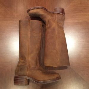 Frye Women's Campus 14L Boot - size 6.5M
