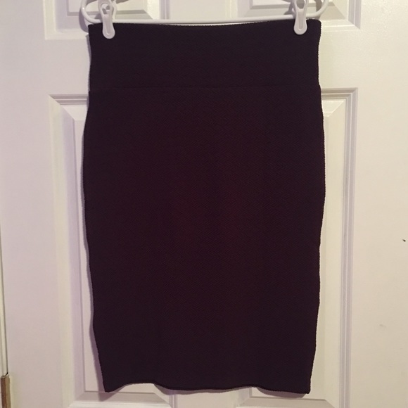 LulaRoe medium plum cassie
