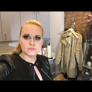 Meet your Posher, Shelly