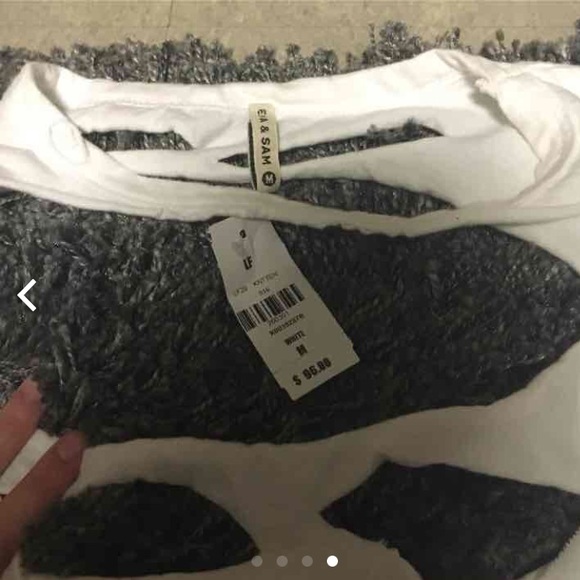 Lf white choker tee - Picture 4 of 4