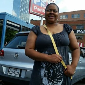 Meet your Posher, Kim