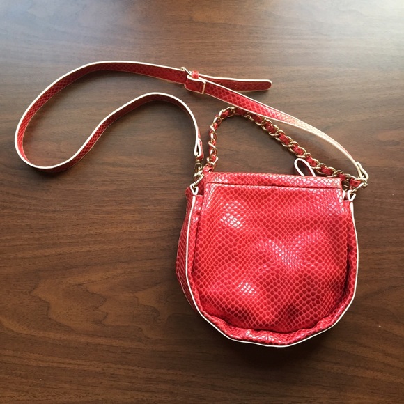 NWOT Sondra Roberts Embossed Crossbody Bag
