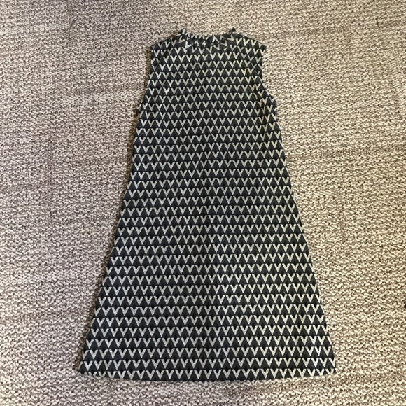 Love...ady Dresses & Skirts - Black & gold dress