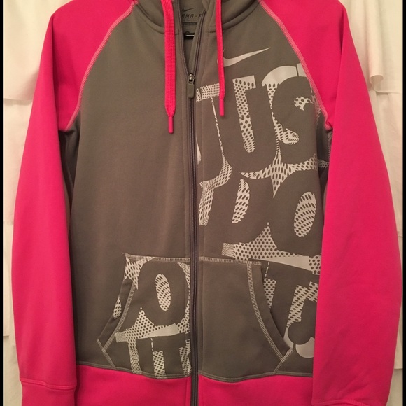 Nike therma fit