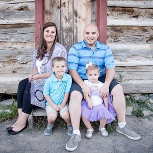 Meet your Posher, April