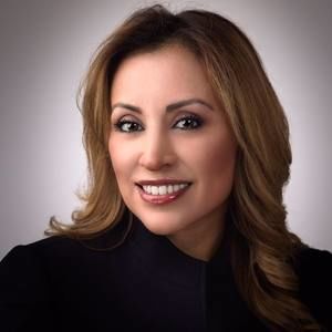 Meet your Posher, Noemi