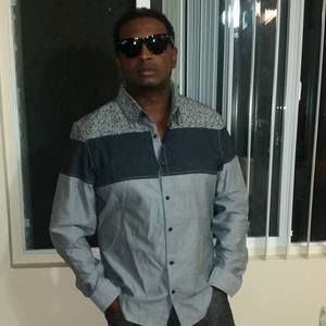 Meet your Posher, Dawit