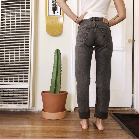 Levi's 501 CT// size 24// worn only a few times