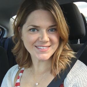 Meet your Posher, Carla