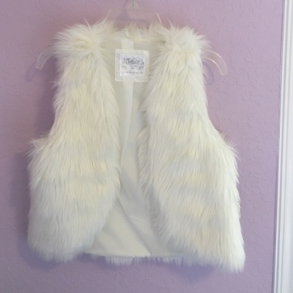 White fur vest girls Clearance