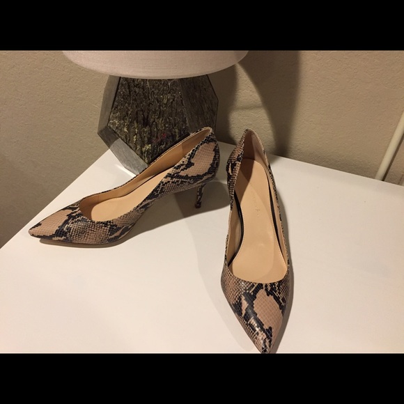 Banana Republic Heels