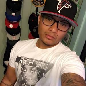 Meet your Posher, Ron dion