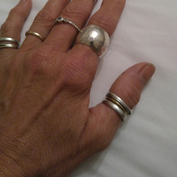 Silpada 'bright spot' ring