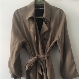 Reformation Hamburg trench (small)