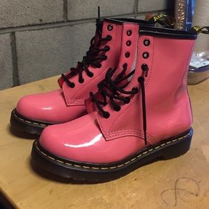 Dr MARTENS Delaney Girls Boots