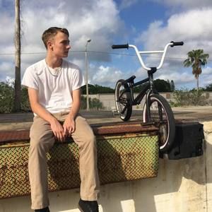 Meet your Posher, Keith