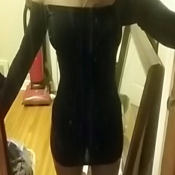 Dress - Picture 2 of 2
