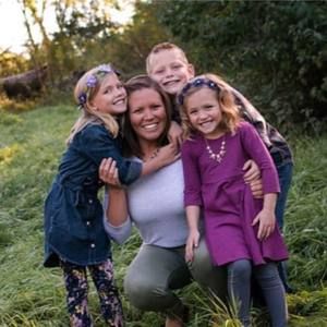 Meet your Posher, Julie