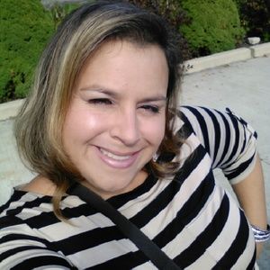 Meet your Posher, Alicia