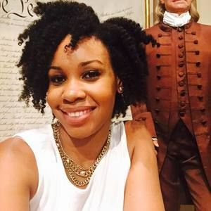 Meet your Posher, Desrianne