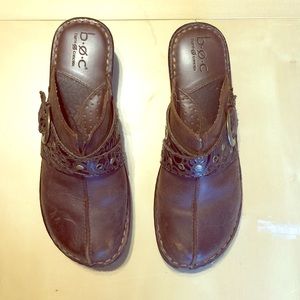 b.o.c. Born Clogs