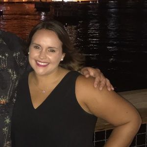 Meet your Posher, Jenn