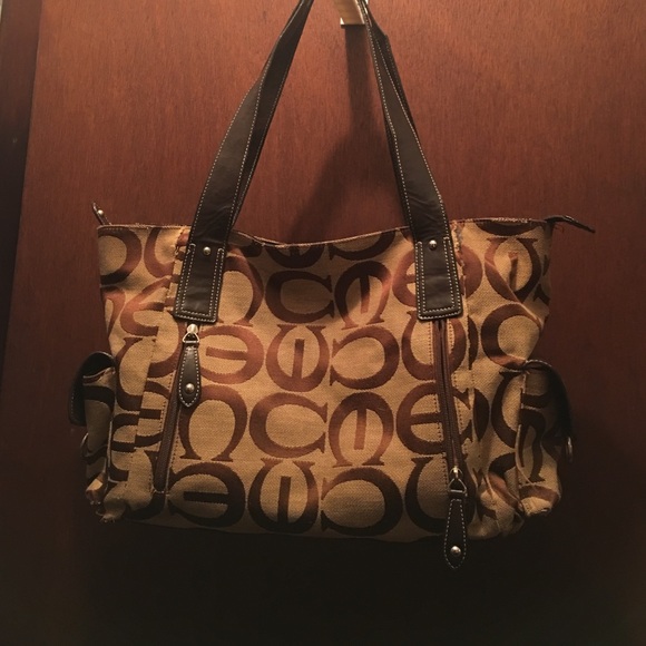 Purse - Picture 2 of 2