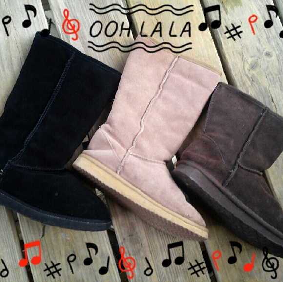 Bundle of 3 Fuzzy boots