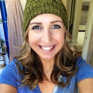 Meet your Posher, Alexandra