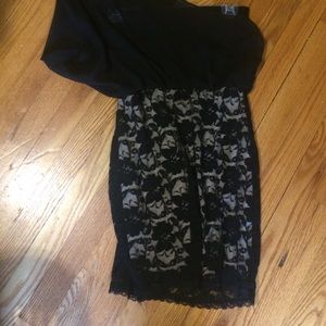 Black/tan/lace one shoulder mini