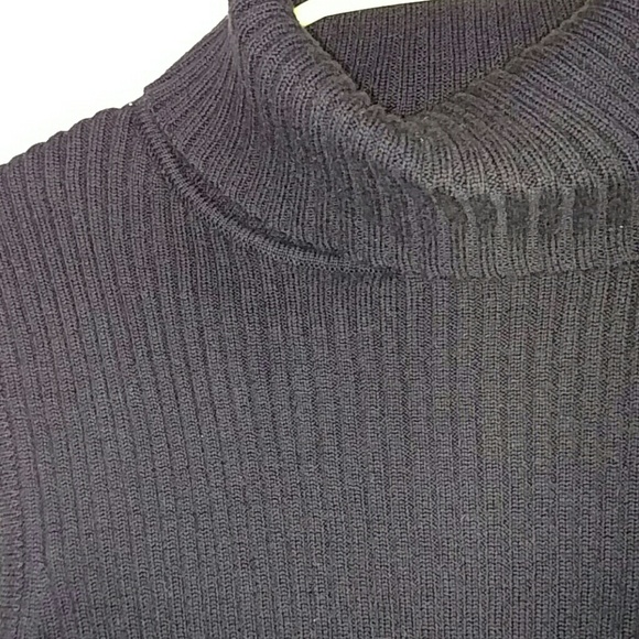 SOLD FREE W/ PURCHASE Sleeveless black turtleneck