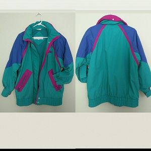 Throwback vintage windbreaker