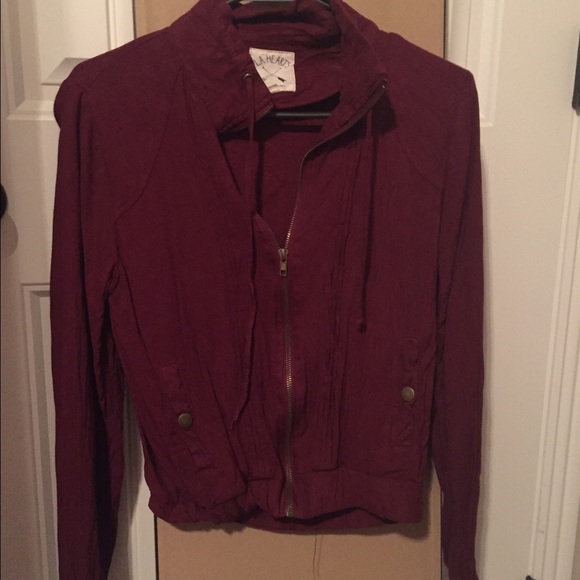 Light zip-up jacket