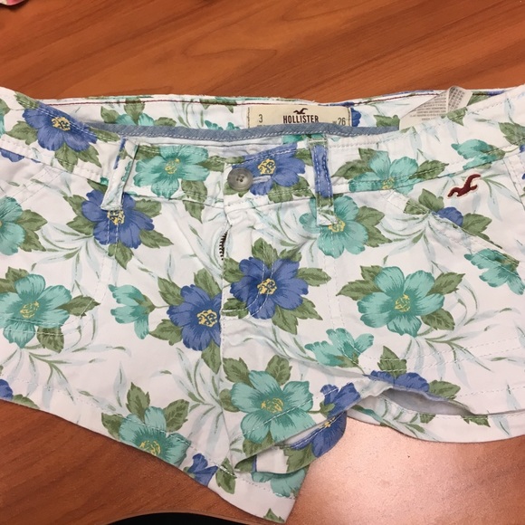 Hollister shorts