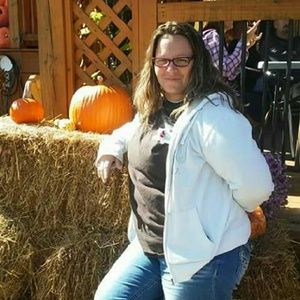 Meet your Posher, Tonya