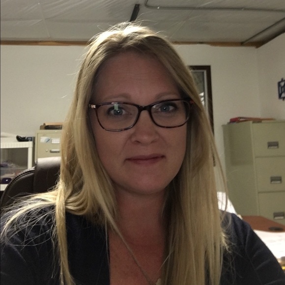 Meet your Posher, Wendy - Picture 1 of 1