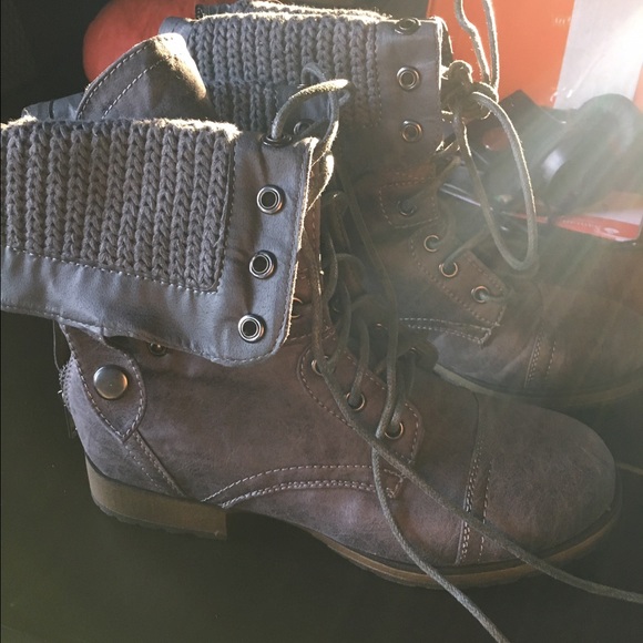 JustFab grey combat/winter boots