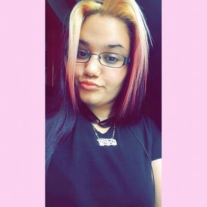 Meet your Posher, Anabel