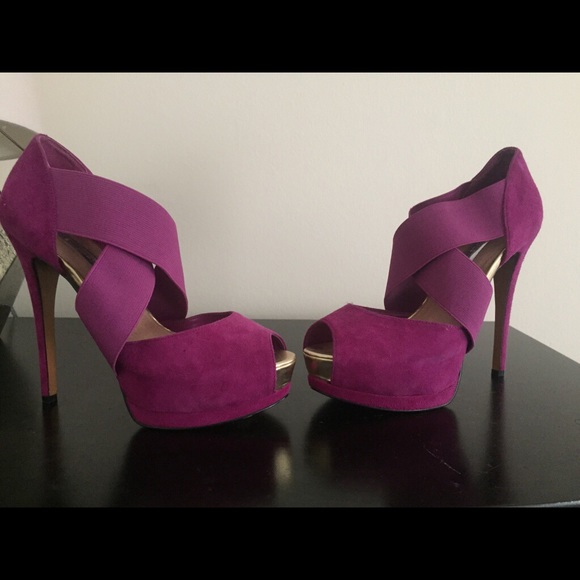 Brand new bakers heels - Picture 1 of 1