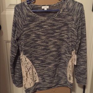 Women's sweater