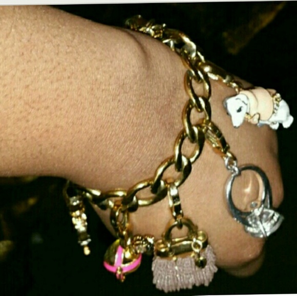 Juicy Couture Jewelry - Juicy couture bracelet