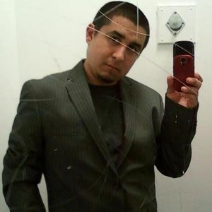 Meet your Posher, Kenneth